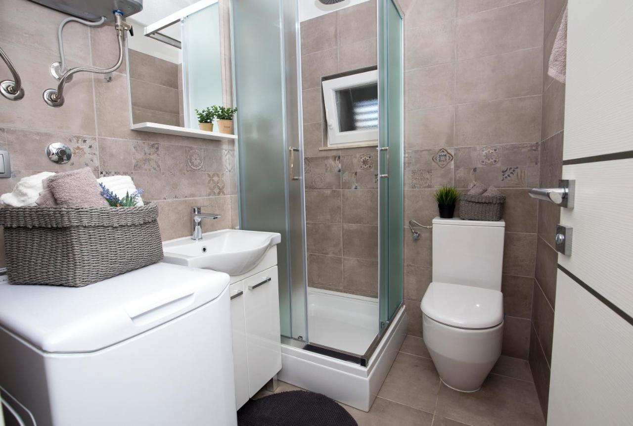 Villa Fides With Private Pool, Garden And Sea View Kastel Novi Luaran gambar