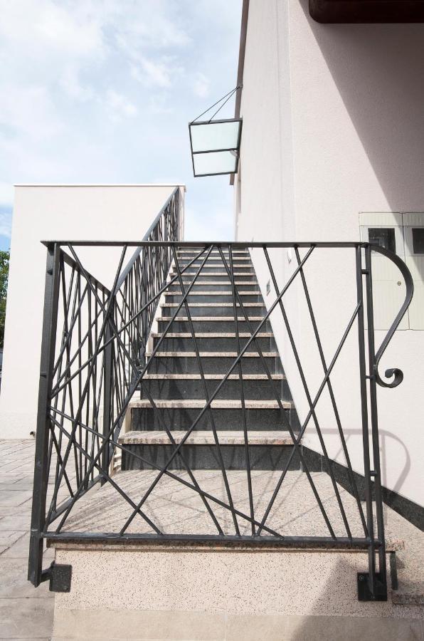 Villa Fides With Private Pool, Garden And Sea View Kastel Novi Luaran gambar