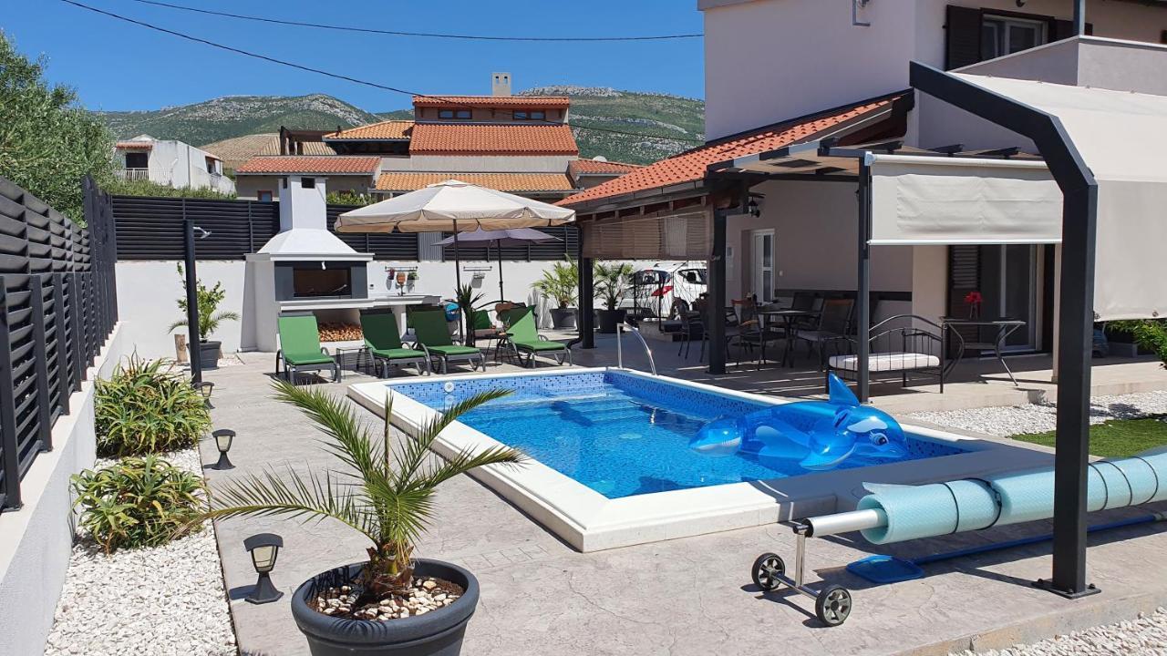 Villa Fides With Private Pool, Garden And Sea View Kastel Novi Luaran gambar