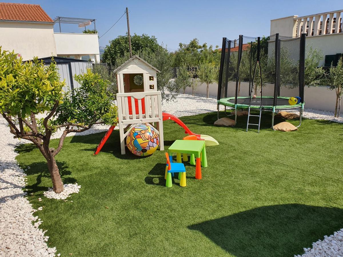 Villa Fides With Private Pool, Garden And Sea View Kastel Novi Luaran gambar